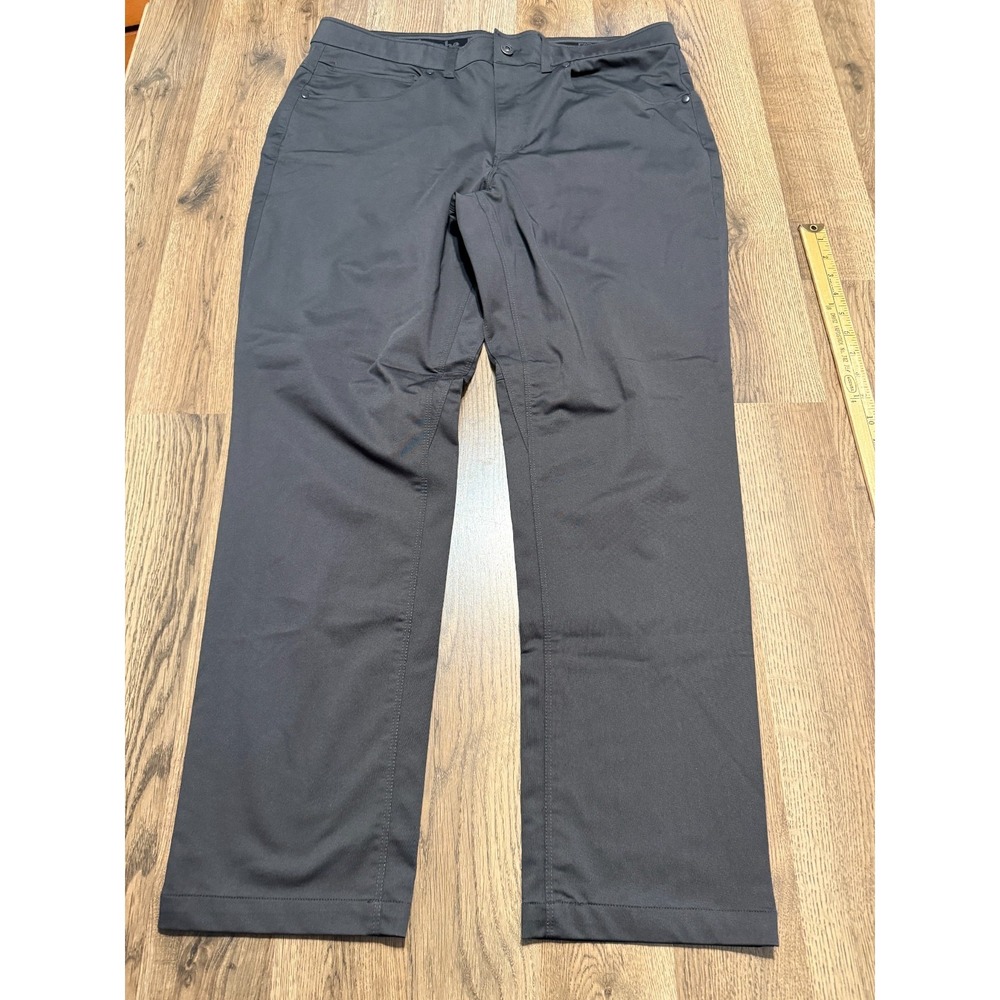 Avalanche Pants, Men's Size 36x29, Gray, Straight Leg, Pockets, Casual Pockets